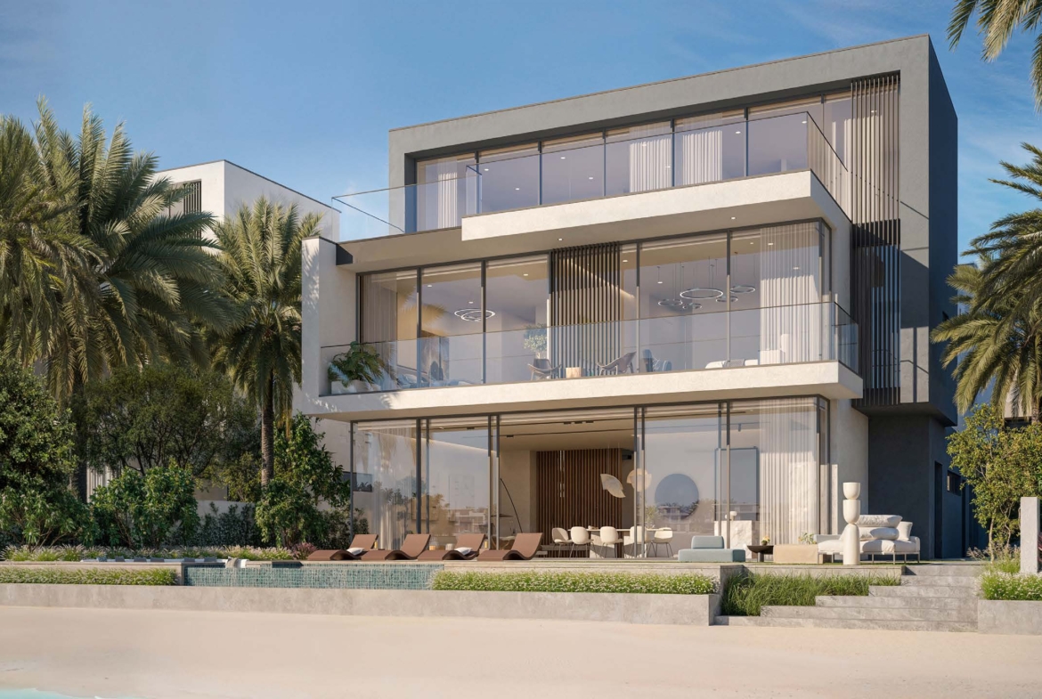 Beach villas on the fronds of Palm Jebel Ali